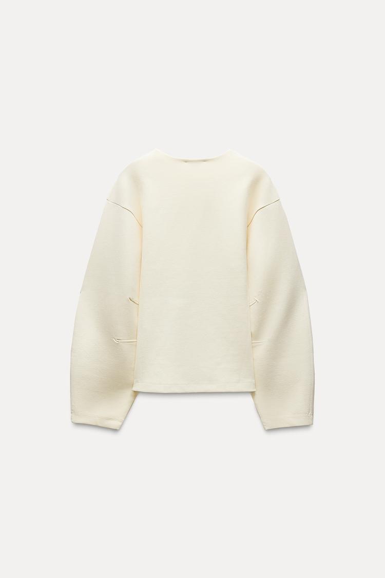 Tailored Essential Top